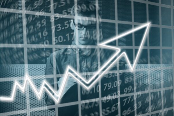 Inflação histórica x Ibovespa: qual subiu mais desde o Plano Real?