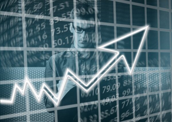 Inflação histórica x Ibovespa: qual subiu mais desde o Plano Real?