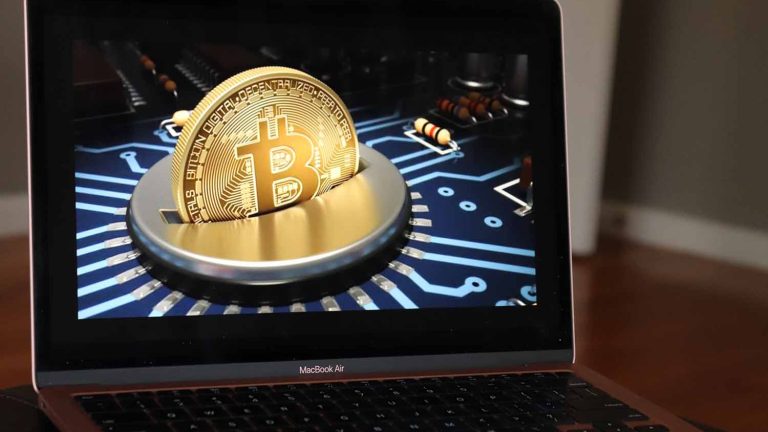 Conheça o Bitcoin Cash, uma moeda online que promete fazer as transações de forma barata, mas sem perder a agilidade