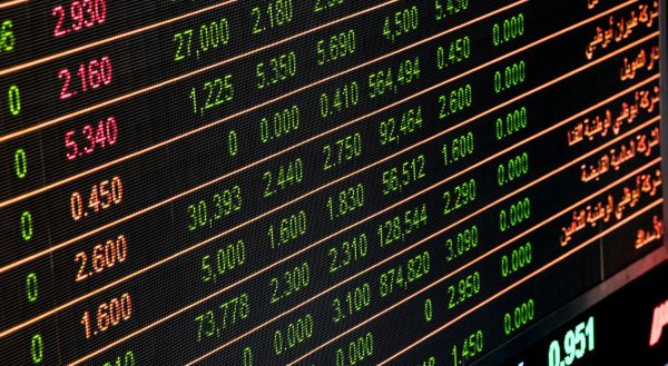 Descubra como investir em fundos cambiais e proteger seus investimentos das flutuações cambiais