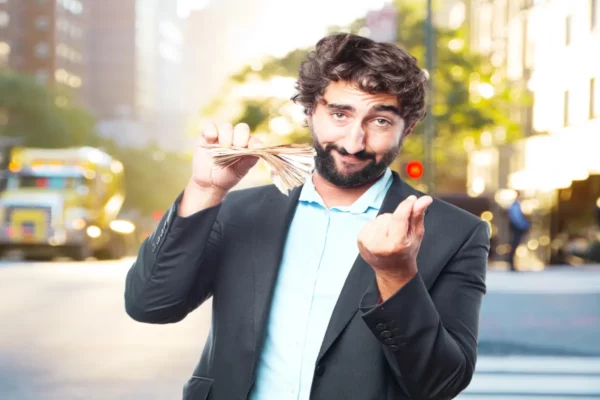Como investir dinheiro e ter lucro mensal de forma consistente?